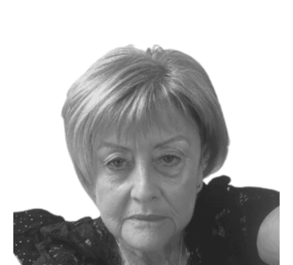 Michelle Headshot